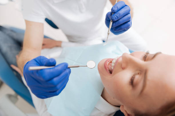Best Wisdom Tooth Removal  in Tonganoxie, KS